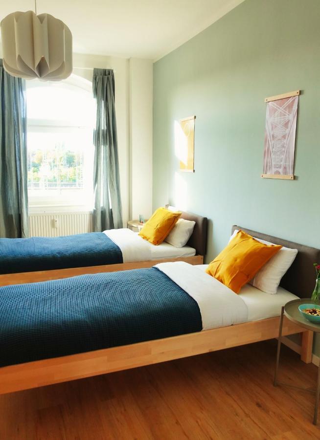 Luvono Apartments - 2 Schlafzimmer / Netflix / Disney+ Magdeburg Luaran gambar